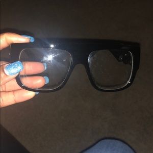 M͛a͛l͛e͛ s͛u͛n͛g͛l͛a͛s͛s͛e͛s͛